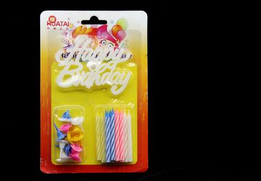 Velas espirais do aniversário com o suporte plástico da flor