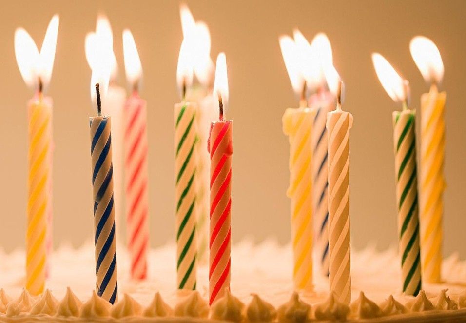 Velas coloridas do bolo da espiral da cera de parafina de 100% para o partido/aniversário/casamento